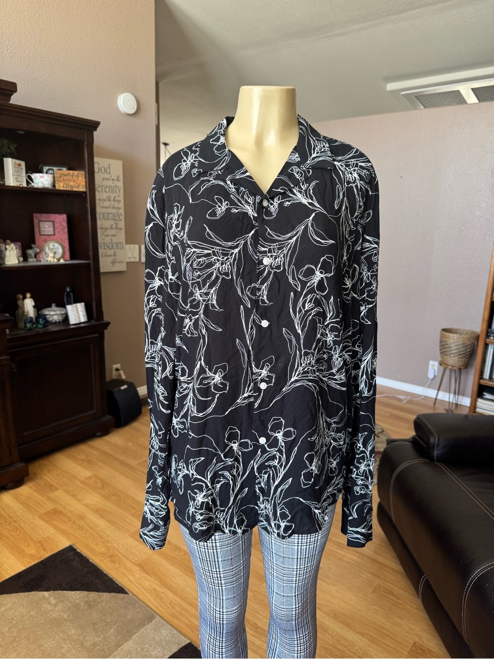 ASOS Design black floral button up long sleeves blouse-size L